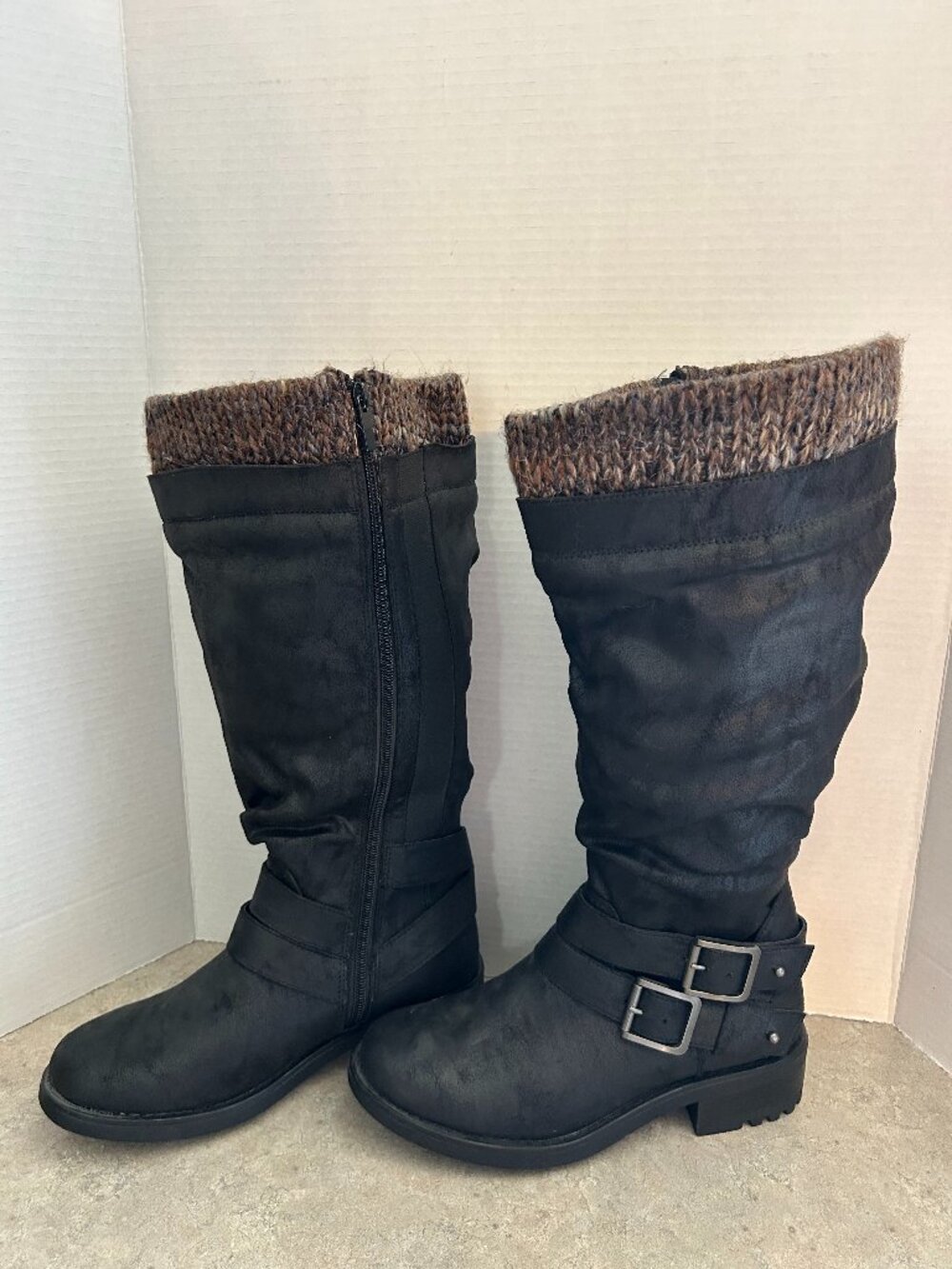 New without box Torrid Black Sweater Trimmed Knee-High Slouch Boots - Picture 1 of 8